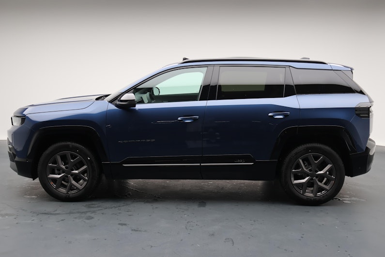 Vehicle image JEEP COMPASS
