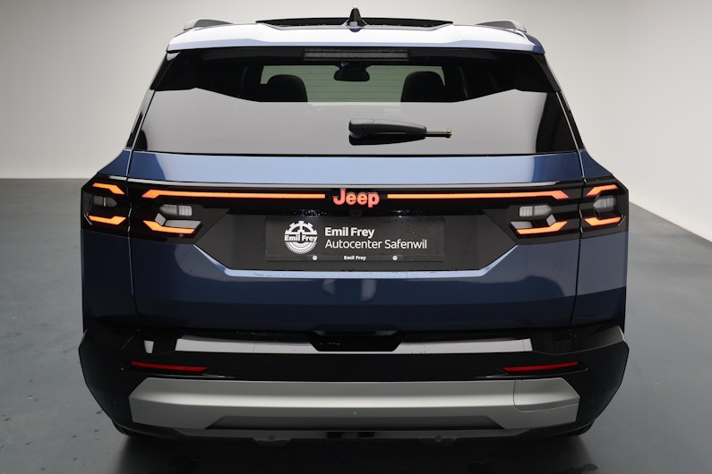 Vehicle image JEEP COMPASS