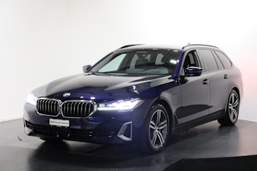 Vehicle image BMW 530e xDrive Touring