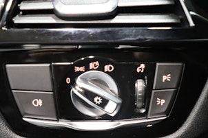 Vehicle image BMW 530e xDrive Touring