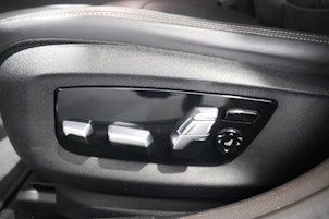 Vehicle image BMW 530e xDrive Touring