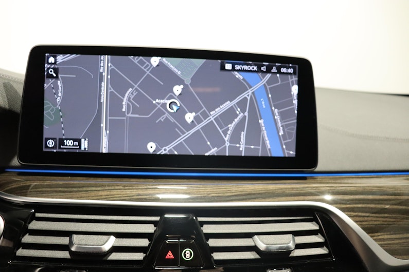 Vehicle image BMW 5 SERIES