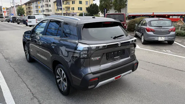 Suzuki S-Cross 1.4 T Compact Top Hybrid 4x4