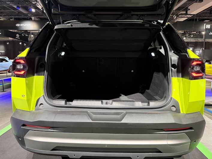 Vehicle image JEEP COMPASS