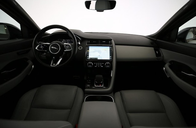 Vehicle image 4 Vehicle image 4