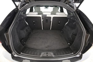 Vehicle image JAGUAR E-Pace 2.0 I4 200 R-Dynamic SE AWD