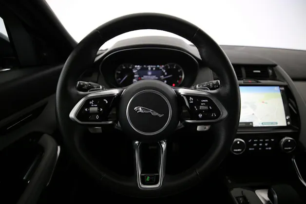 Jaguar E-Pace 2.0 I4 200 R-Dynamic SE AWD