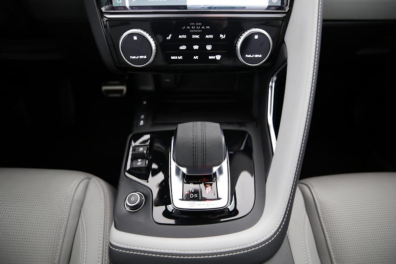 Vehicle image JAGUAR E-PACE