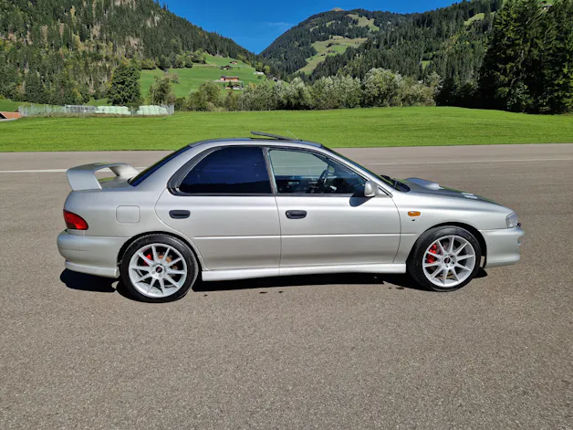 Subaru Impreza 2.0 Turbo GT