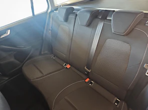 immagine del veicolo FORD Focus 1.0i EcoB Hybrid 125 Titanium