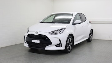 Vehicle image TOYOTA Yaris 1.5 VVT-i HSD Trend