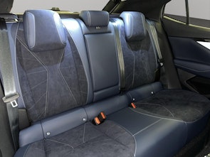 Vehicle image DS AUTOMOBILES No4 E-Tense Jules Verne