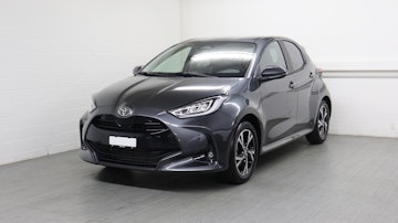 Vehicle image TOYOTA Yaris 1.5 VVT-i HSD Trend