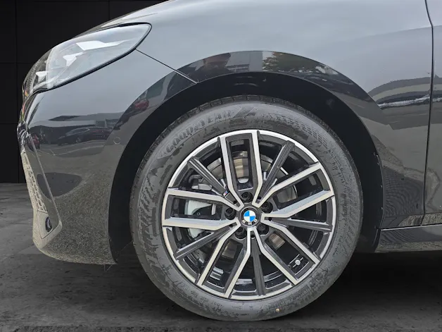 BMW 223d xDrive Active Tourer