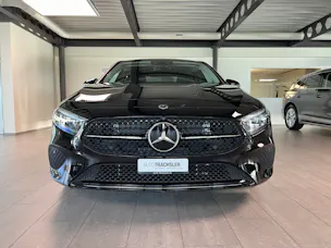 Mercedes-Benz A 200 Progressive Limousine
