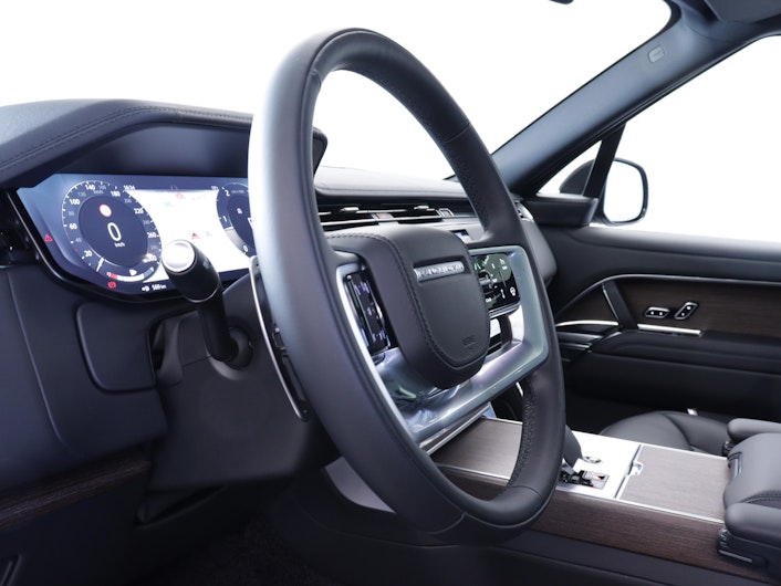 Vehicle image LAND ROVER RANGE ROVER