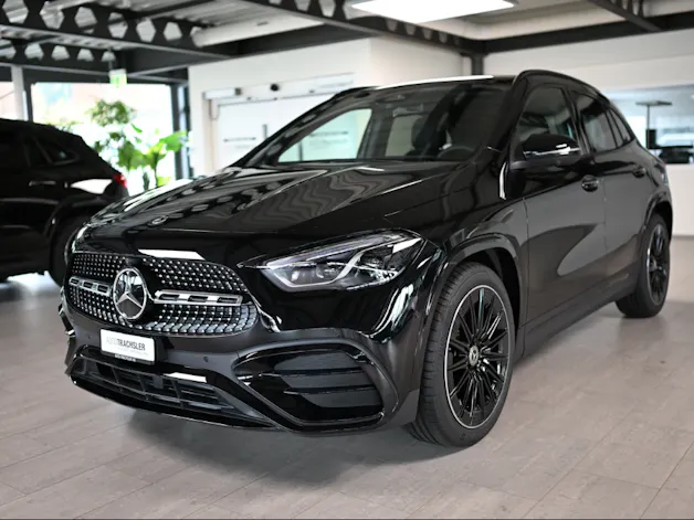 Mercedes-Benz GLA 250 Swiss Star AMG Line 4matic