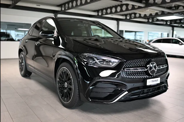 Mercedes-Benz GLA 250 Swiss Star AMG Line 4matic