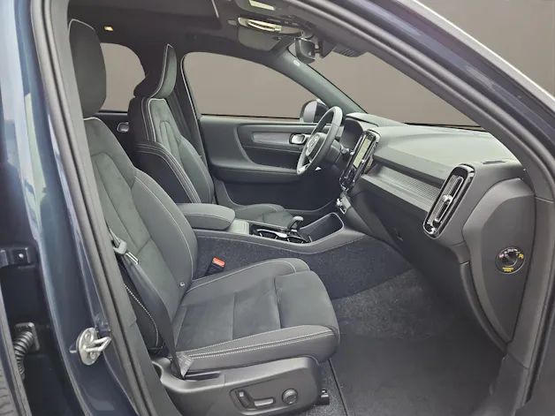 Volvo EX40 Twin Ultra XCENTRIC Edition AWD