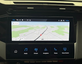 Vehicle image PEUGEOT 308 SW 1.6 PHEV 180 GT