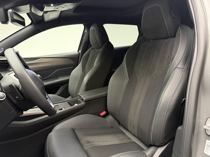 Vehicle image PEUGEOT 308