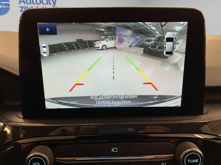 Vehicle image FORD KUGA