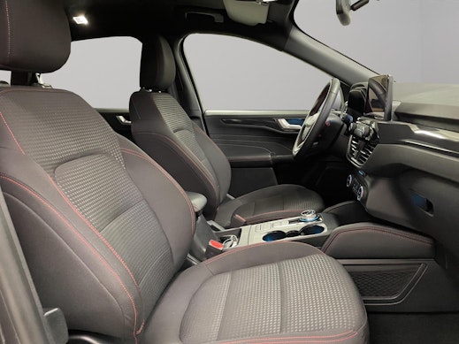 FORD Kuga 2.5 Hybrid ST-Line 4x4 3