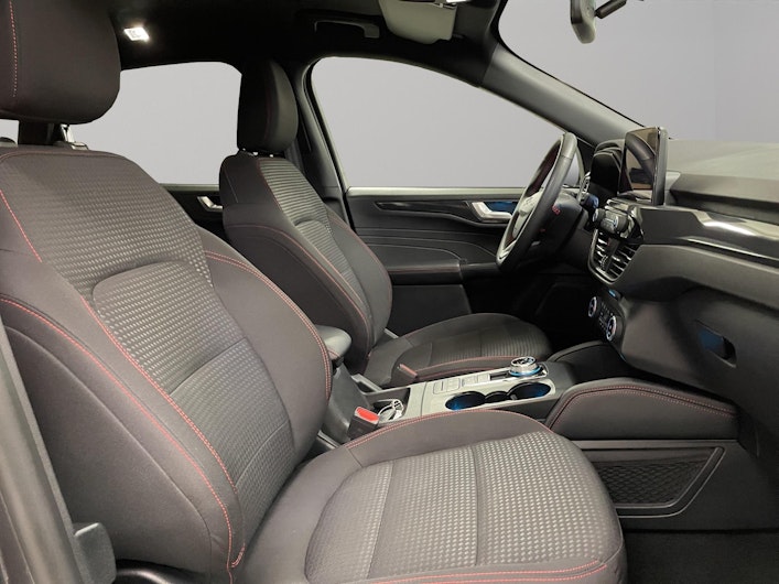 Vehicle image FORD KUGA