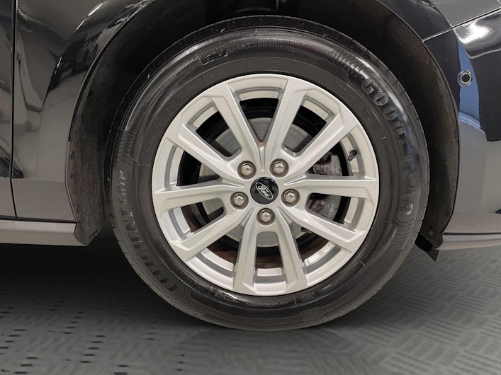 Vehicle image FORD FOCUS