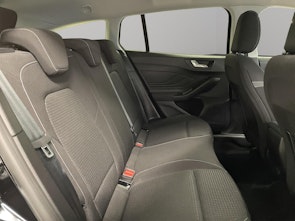 Vehicle image FORD Focus Station Wagon 1.0i EcoB Hybrid 125 Cool & Connect