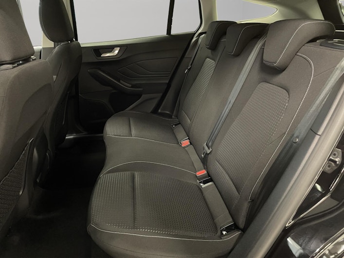 Vehicle image FORD FOCUS