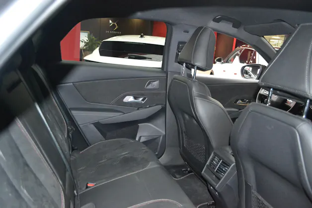 DS Automobiles 7 1.6 E-Tense Ligne Noire