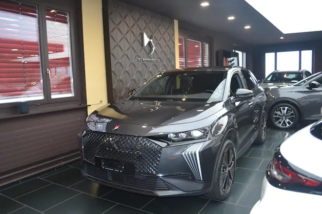 DS Automobiles 7 1.6 E-Tense Ligne Noire