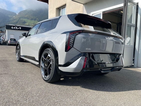 Vehicle image 5 Vehicle image 5