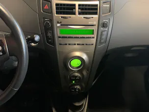 Toyota Yaris 1.33 VVT-i Linea Sol