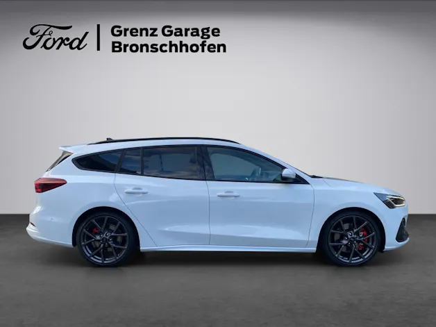 Ford Focus Station Wagon 2.3 EcoB ST X
