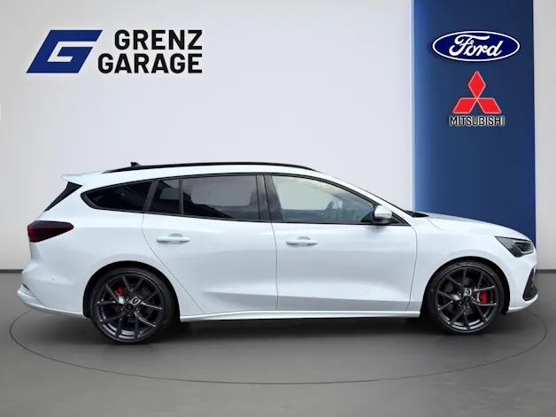 Ford Focus Station Wagon 2.3 EcoB ST X