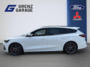 Ford Focus Station Wagon 2.3 EcoB ST X