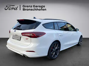 Ford Focus Station Wagon 2.3 EcoB ST X