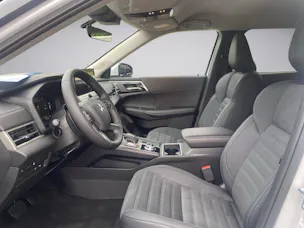 Mitsubishi Outlander 2.4 PHEV Invite 4x4