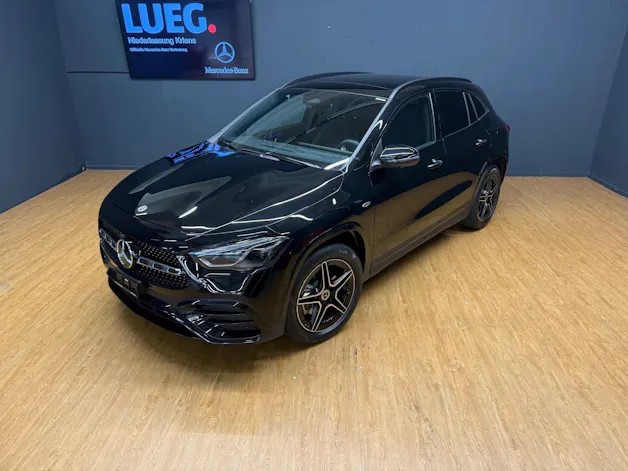 Mercedes-Benz GLA 250 e EQ Star - AMG / DISTRONIC / 360 Grad Kamera