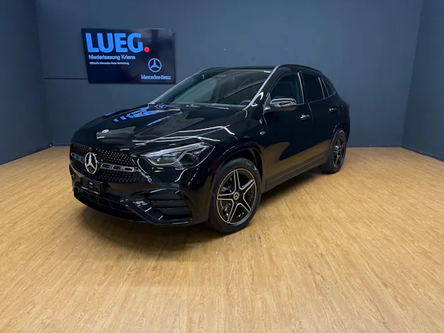 Mercedes-Benz GLA 250 e EQ Star - AMG / DISTRONIC / 360 Grad Kamera