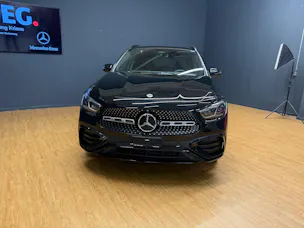 Mercedes-Benz GLA 250 e EQ Star - AMG / DISTRONIC / 360 Grad Kamera