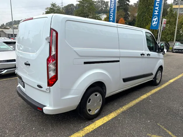 Ford Transit Cust 300 L2 Tre AT