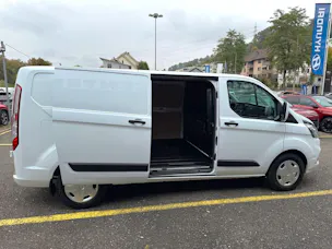 Ford Transit Cust 300 L2 Tre AT