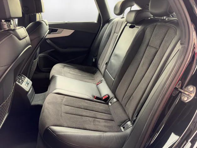 Audi S4 Avant 3.0 TFSI quattro tiptronic