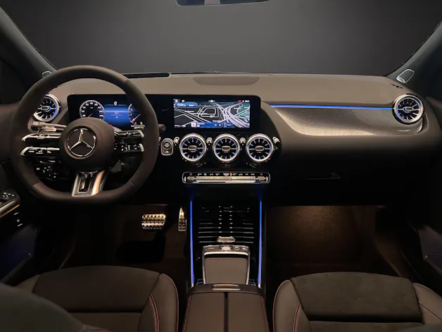 Mercedes-Benz GLA AMG 45 S 4M+8G-DCT