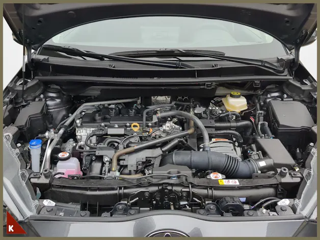 Toyota Yaris 1.5 VVT-i HSD Trend