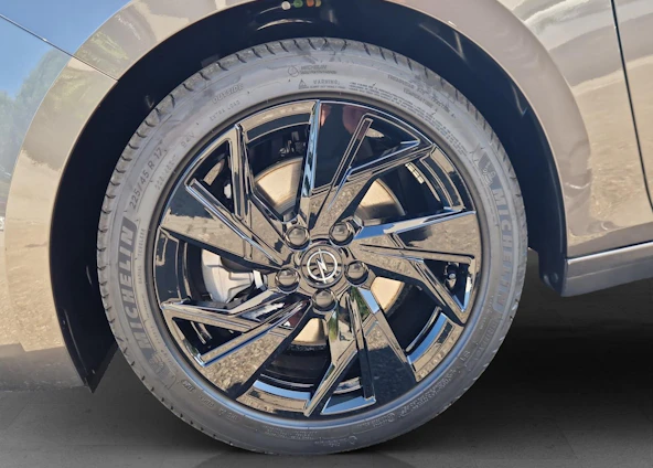 Fahrzeugbild 16 Fahrzeugbild 16