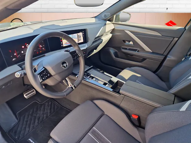 Opel Astra Sports Tourer 1.2 T 130 GS